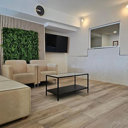 Hotel Velis فيليز-مالاغا المظهر الخارجي الصورة