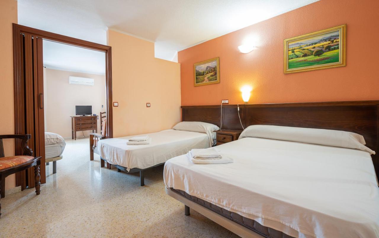 Hotel Velis فيليز-مالاغا المظهر الخارجي الصورة